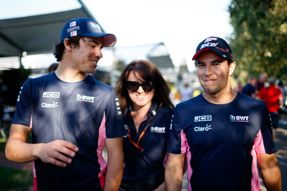 索伯车队碾压迈凯伦,佩雷兹统治全场 索伯车队碾压迈凯伦,佩雷兹统治全场