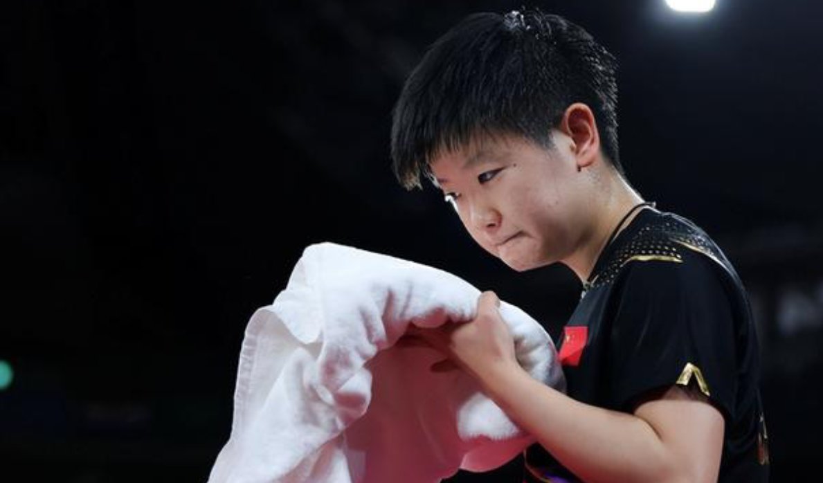 法国队轻取中国队，张本智和统治全场